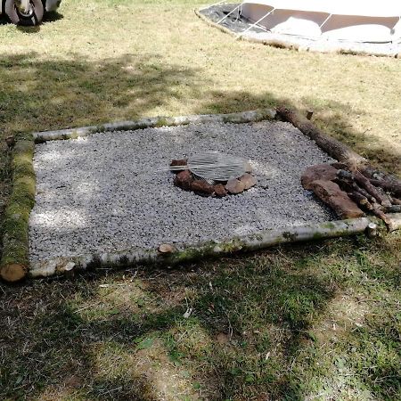 Tente Insolite 1 A 5 Personnes Plouray Екстер'єр фото